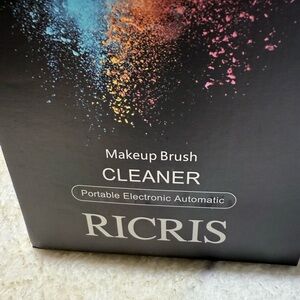 Rice is Makeup Brush Cleaner - Black